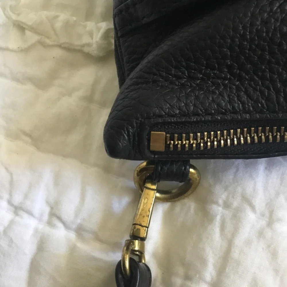 Fossil Black Leather Multi Pocket Crossbody Bag - Picture 7 of 12